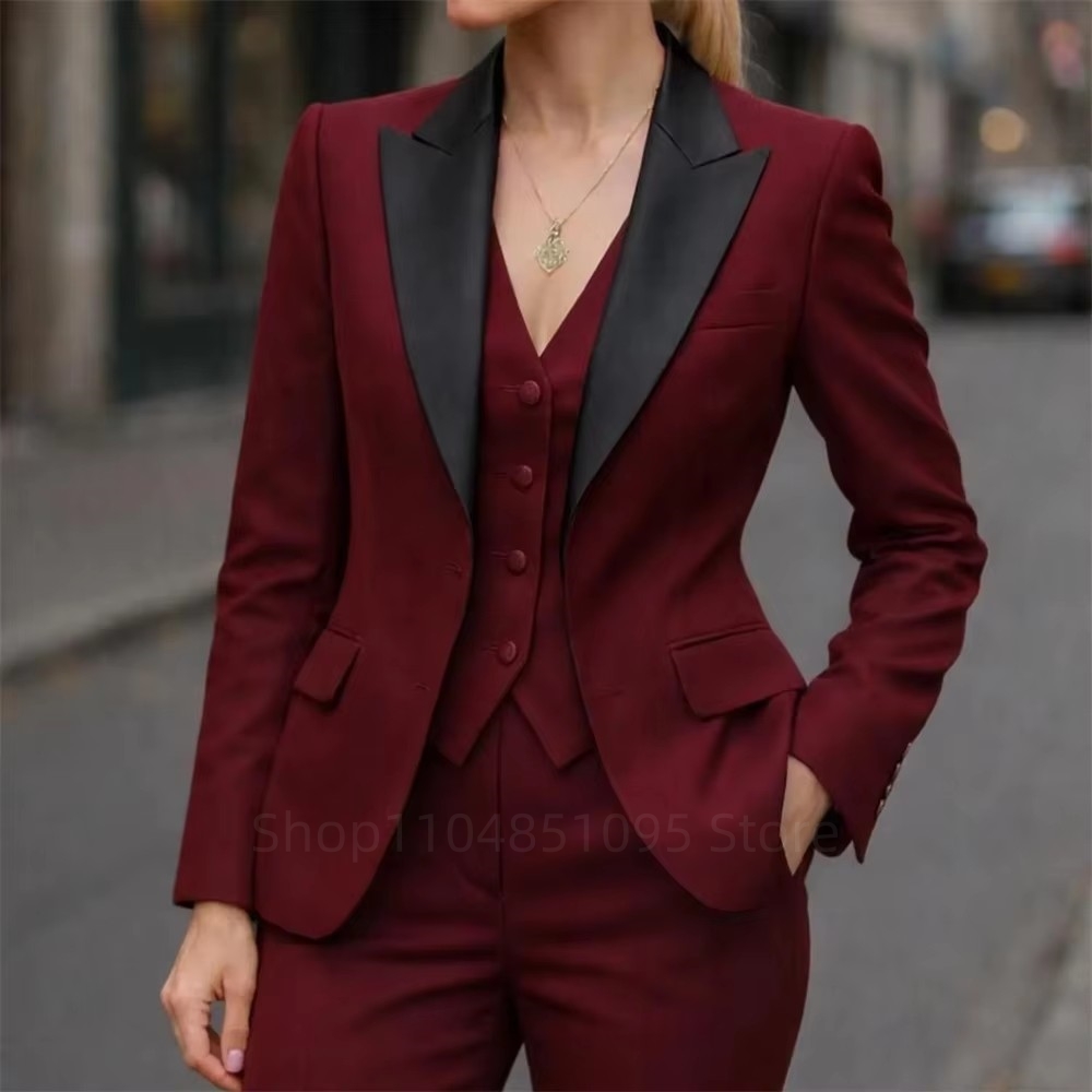Embroidery Online - Damskie garnitury, marynarki, wysokiej jakości zestawy